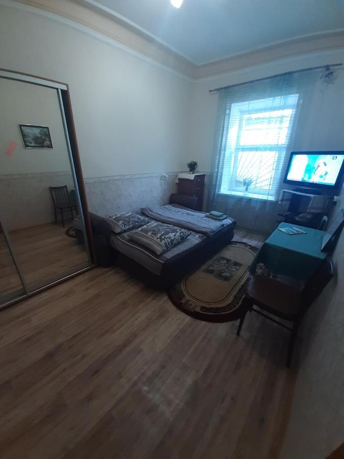 Уютная Квартира На Молдованке Odessa Exterior foto